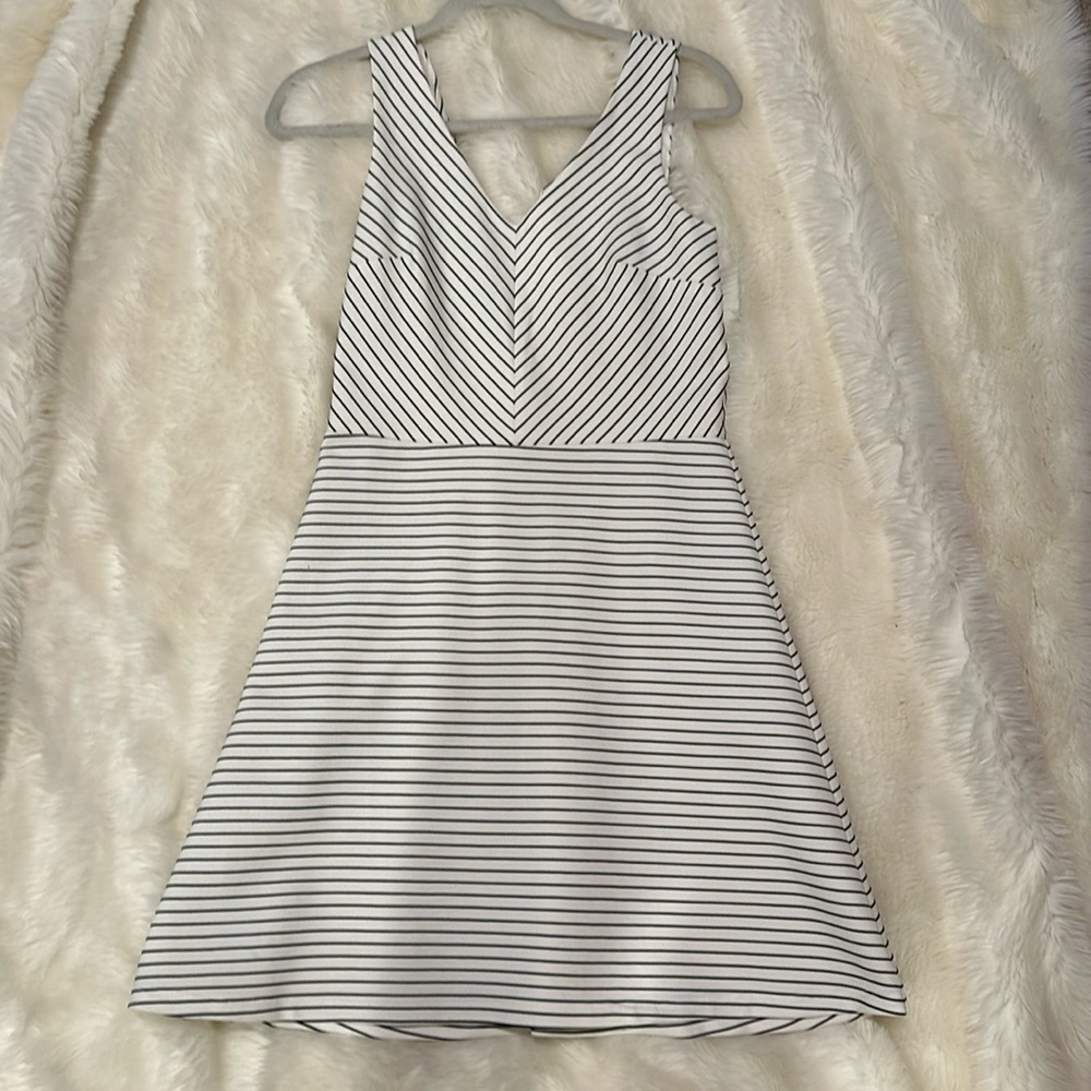 NWT Ann Taylor loft dress size 4